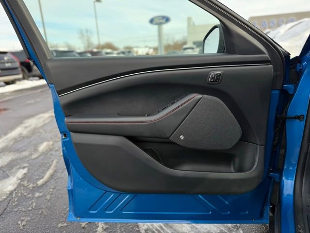 Certified 2025 Ford Mustang Mach-E Premium w/ Sport Appearance Package image 15