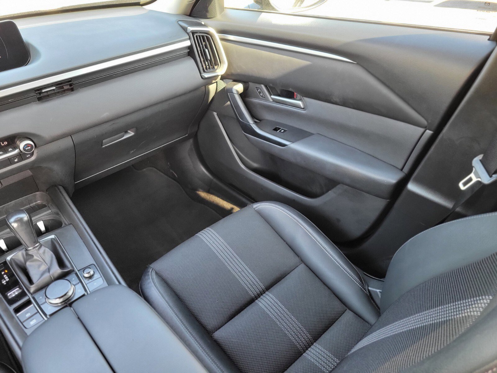 Used 2023 MAZDA CX-50 2.5 S w/ Preferred Plus Pkg image 16