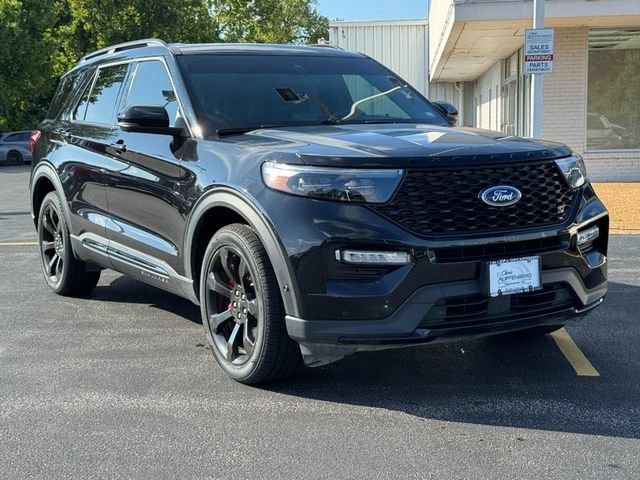 Certified 2023 Ford Explorer ST w/ Equipment Group 401A AWD/4WD image 2