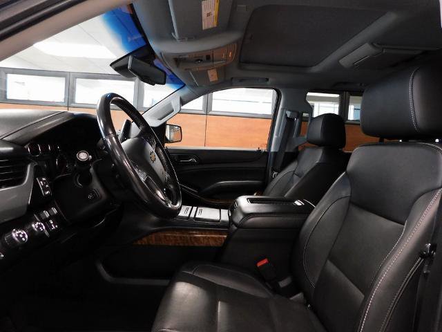 Used 2019 Chevrolet Suburban Premier image 30
