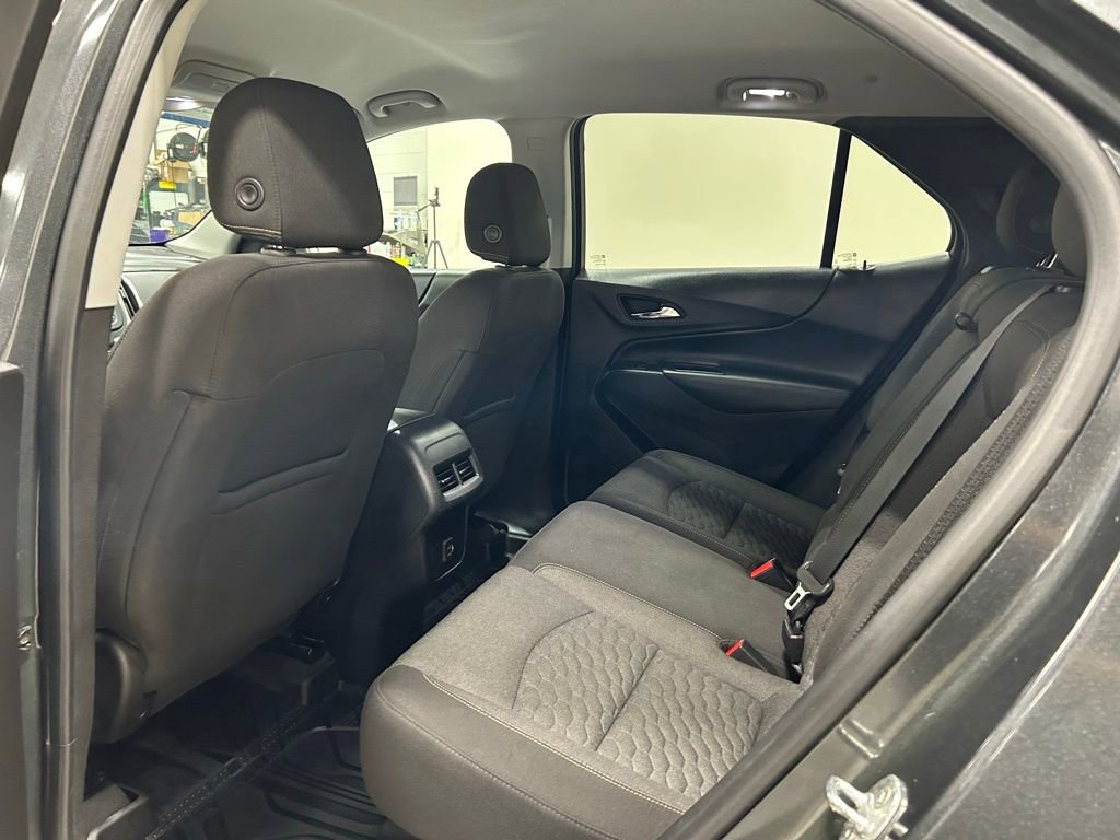 Used 2020 Chevrolet Equinox LT w/ LPO, Floor Liner Package AWD/4WD image 24