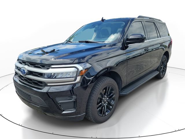 Certified 2024 Ford Expedition XLT RWD image 4