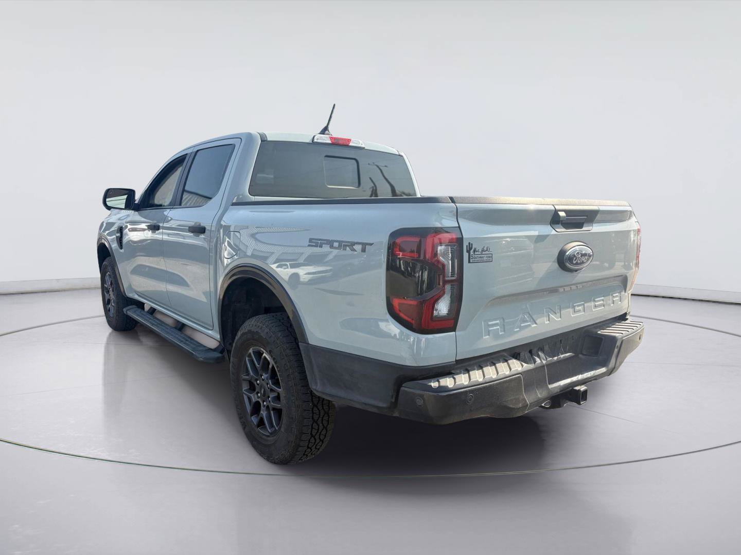 Certified 2024 Ford Ranger XLT RWD image 5