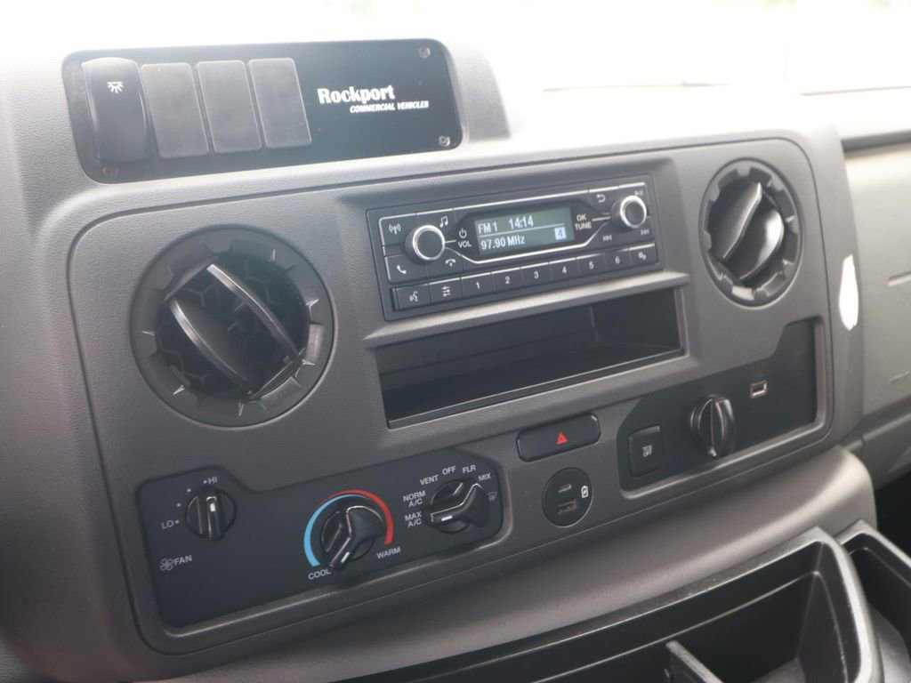 Certified 2022 Ford E-350 and Econoline 350 Super Duty w/ Power Windows & Locks Group RWD image 20