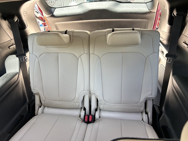 Used 2026 Jeep Grand Cherokee L Limited w/ Luxury Tech Group II RWD image 25
