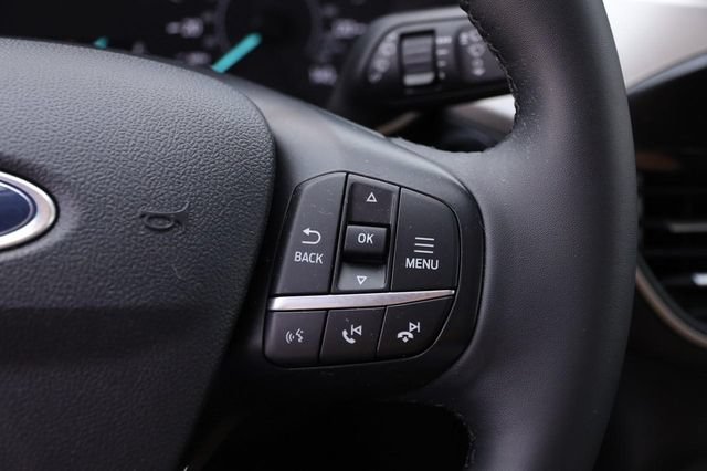 Certified 2022 Ford Escape SE w/ SE Sport Appearance Package FWD image 18
