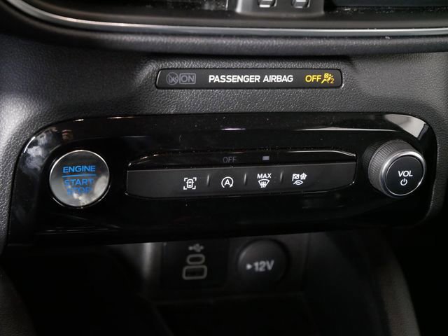 Certified 2025 Ford Escape Platinum image 23