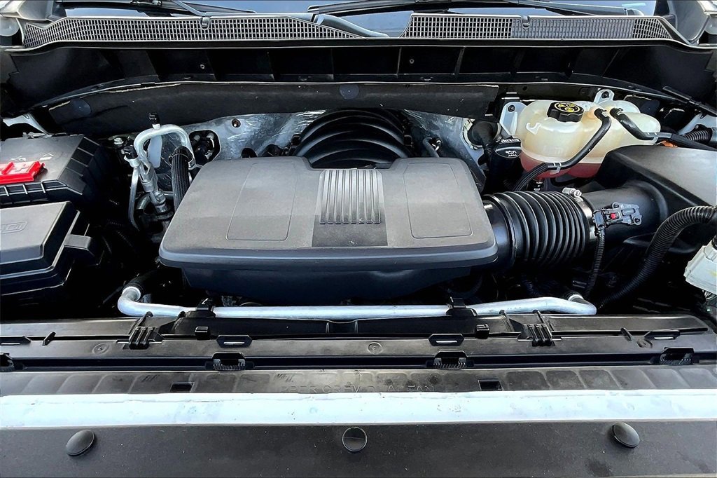 Used 2022 Chevrolet Silverado 1500 LT Trail Boss w/ Bed Protection Package image 12