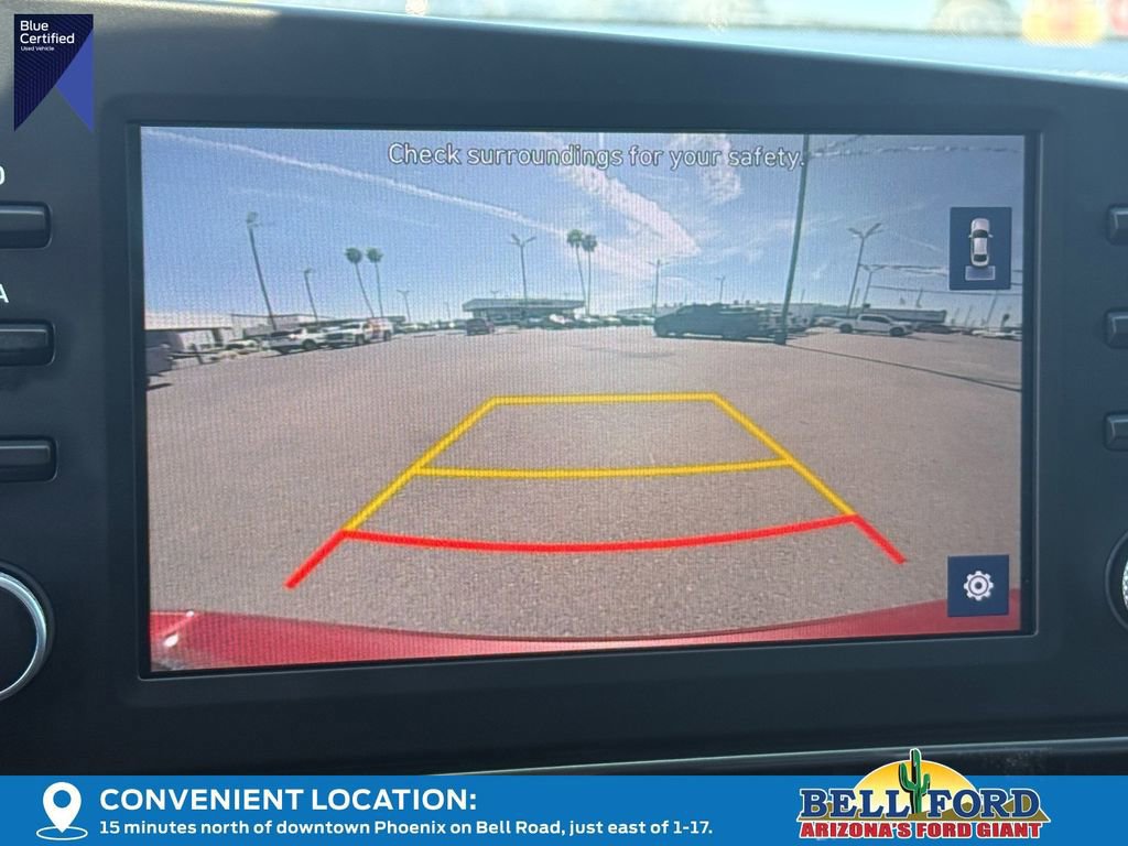 Used 2022 Hyundai Elantra SEL image 25