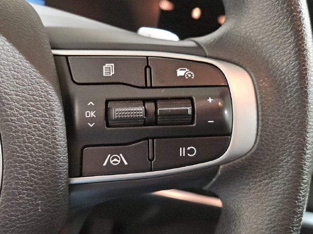 Used 2023 Kia Sportage LX AWD/4WD image 33