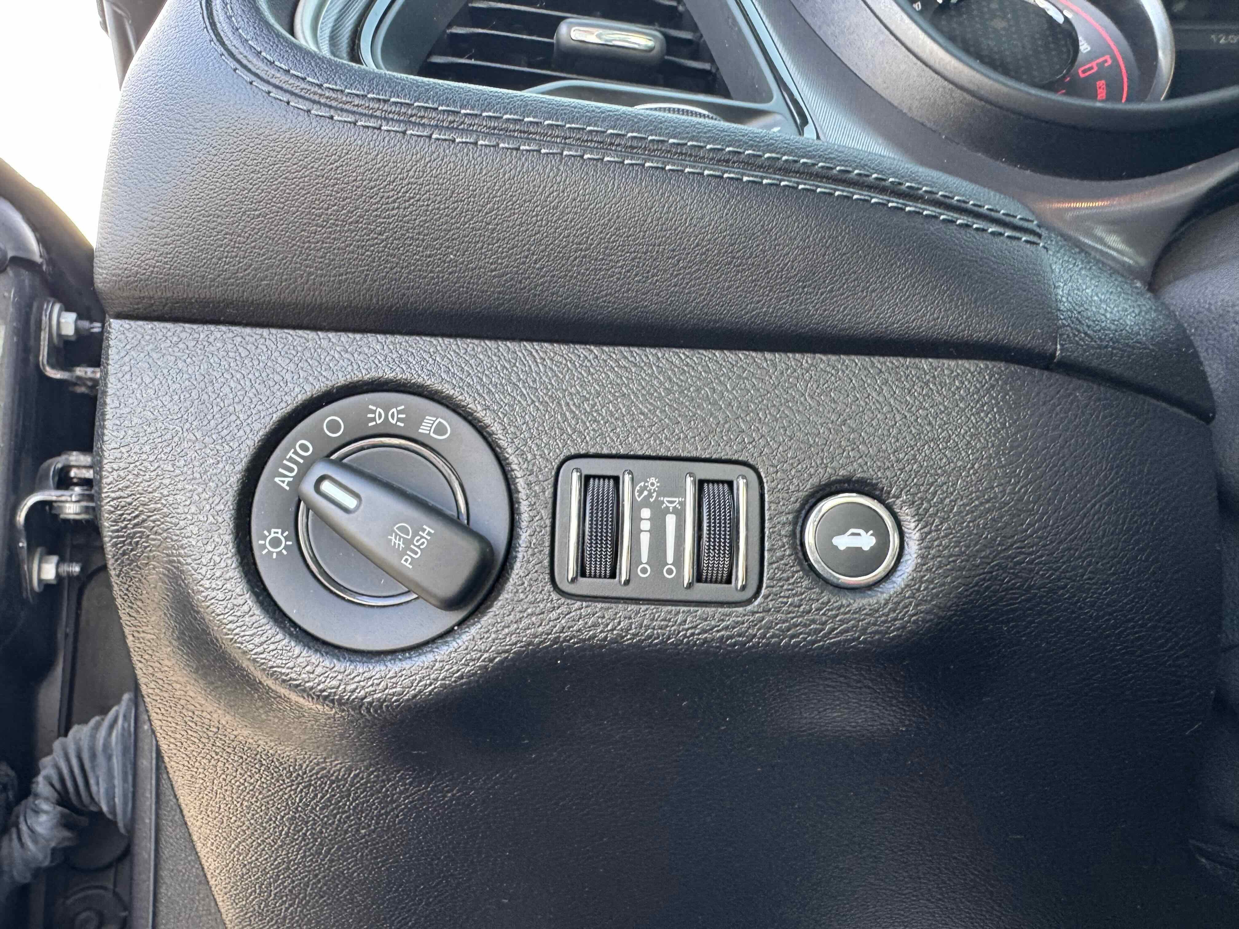 Used 2022 Dodge Challenger R/T Scat Pack w/ Plus Package image 27