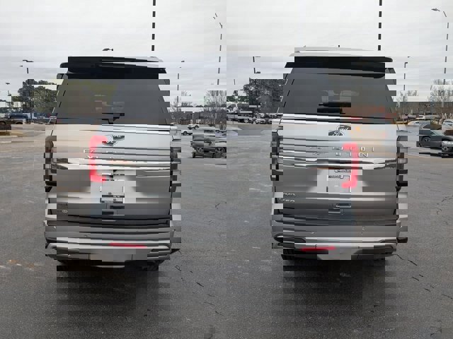 Certified 2024 Ford Expedition Limited image 4