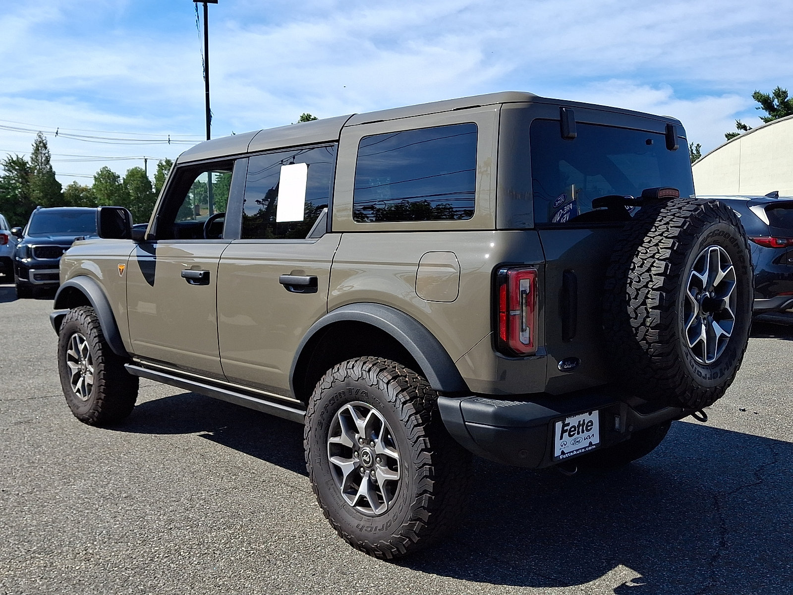 Certified 2025 Ford Bronco Badlands AWD/4WD image 6