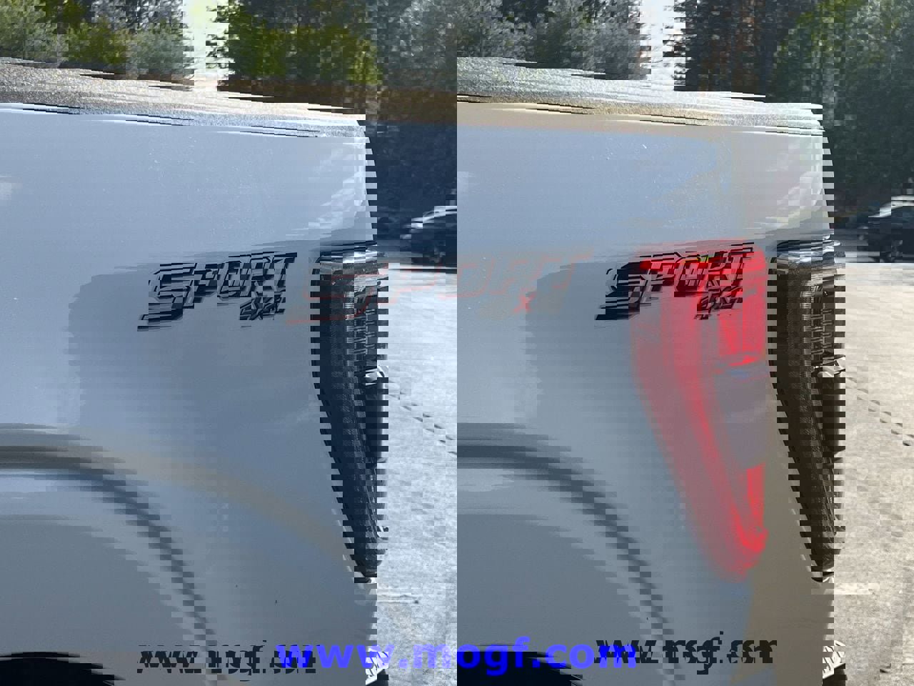 Certified 2022 Ford F150 XLT w/ Equipment Group 302A High image 28