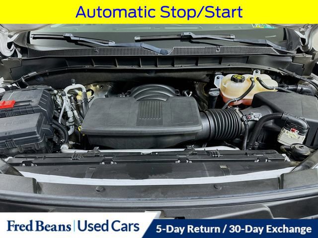 Used 2022 Chevrolet Suburban Z71 image 40