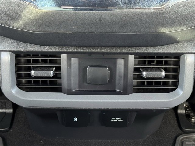 Certified 2024 Ford F150 Lariat w/ FX4 Off-Road Package image 28