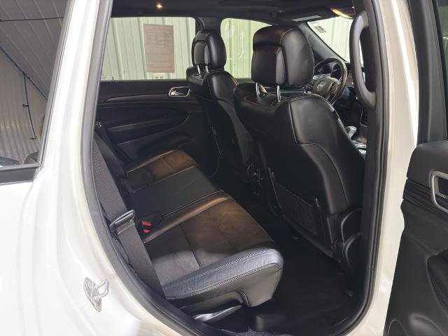 Used 2019 Jeep Grand Cherokee Altitude image 28