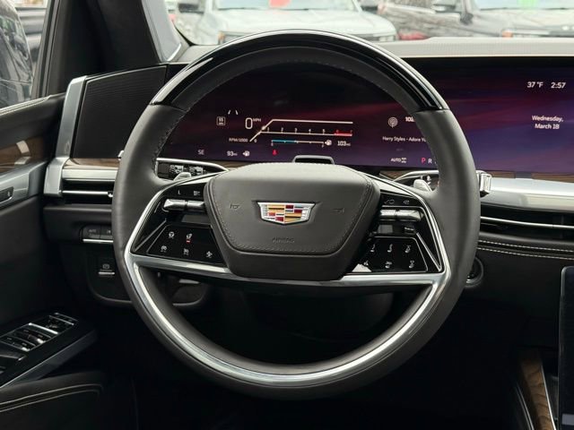 Used 2026 Cadillac Escalade Platinum Sport image 11