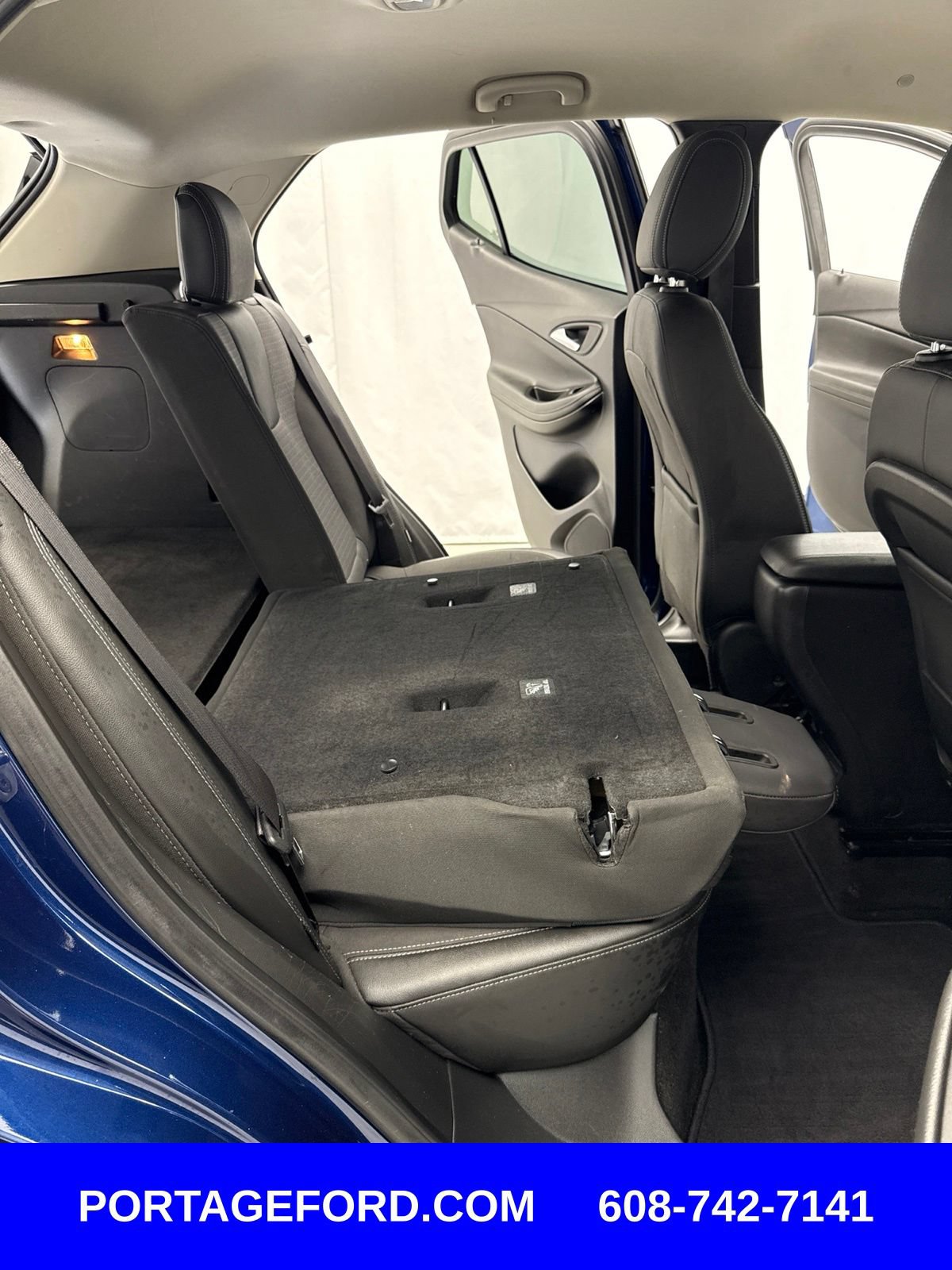 Used 2023 Buick Encore GX Select FWD image 33