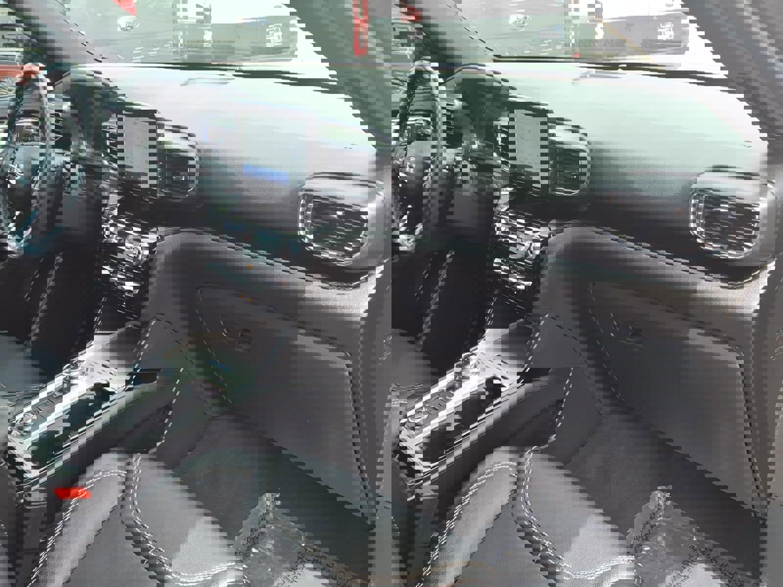 Certified 2023 Ford Explorer ST image 10