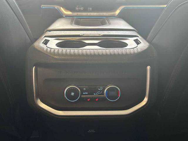 Certified 2025 Ford Expedition Platinum w/ Driver's Package AWD/4WD image 20