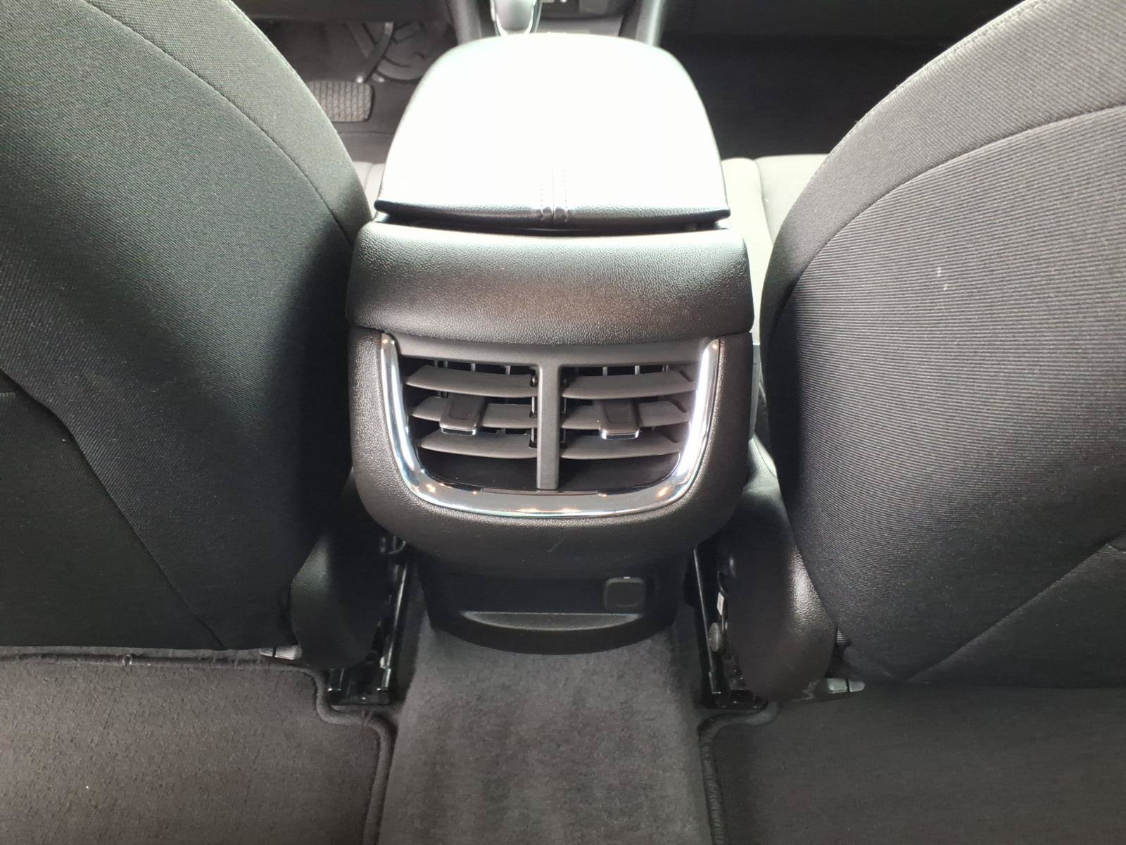 Used 2024 Chevrolet Malibu LT FWD image 14