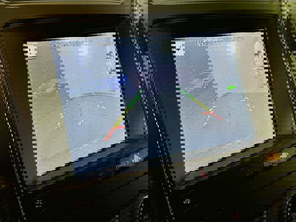 Certified 2019 Ford Explorer XLT w/ Equipment Group 202A image 29