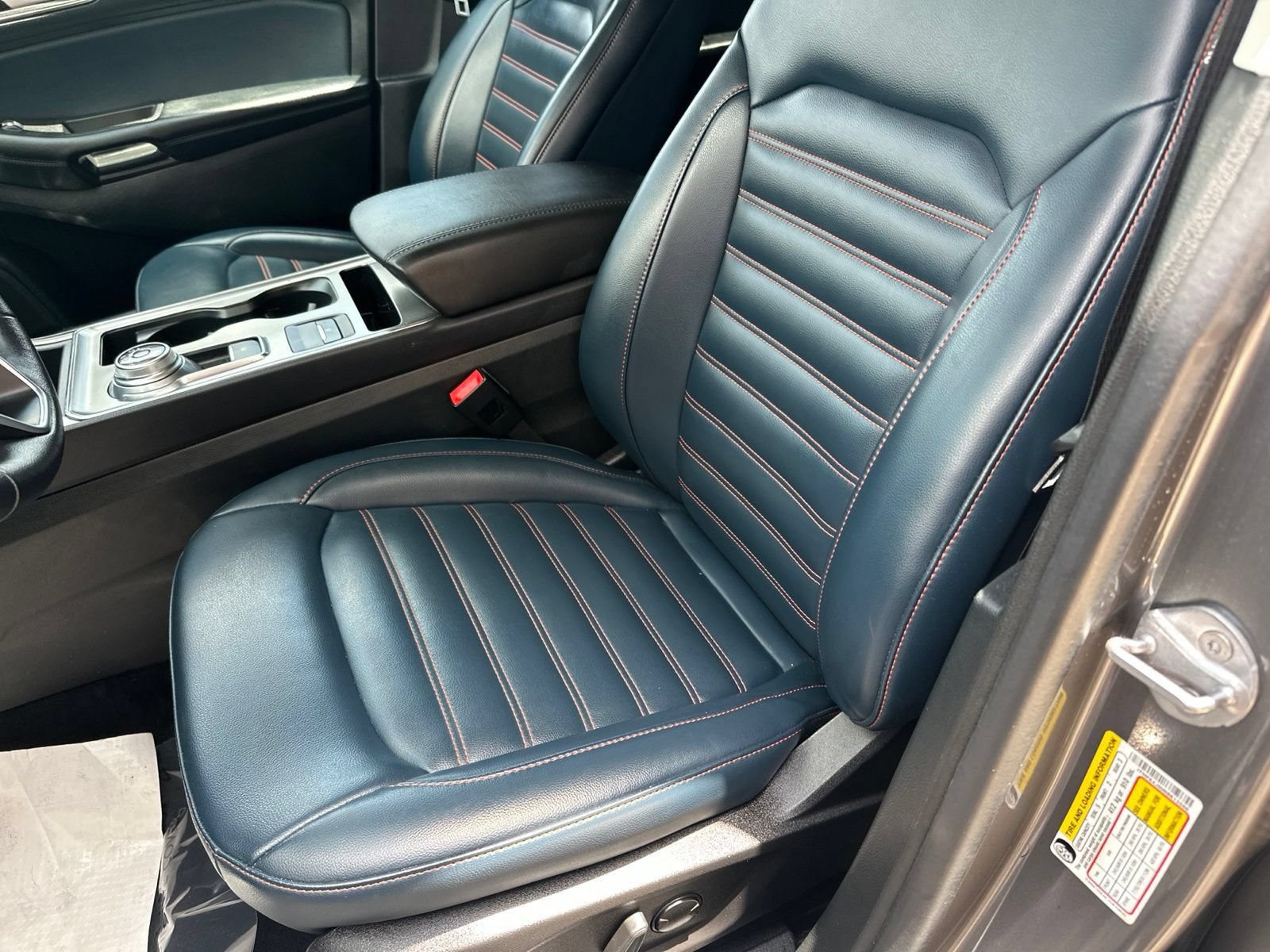 Certified 2022 Ford Edge SEL w/ Sport Appearance Package AWD/4WD image 27