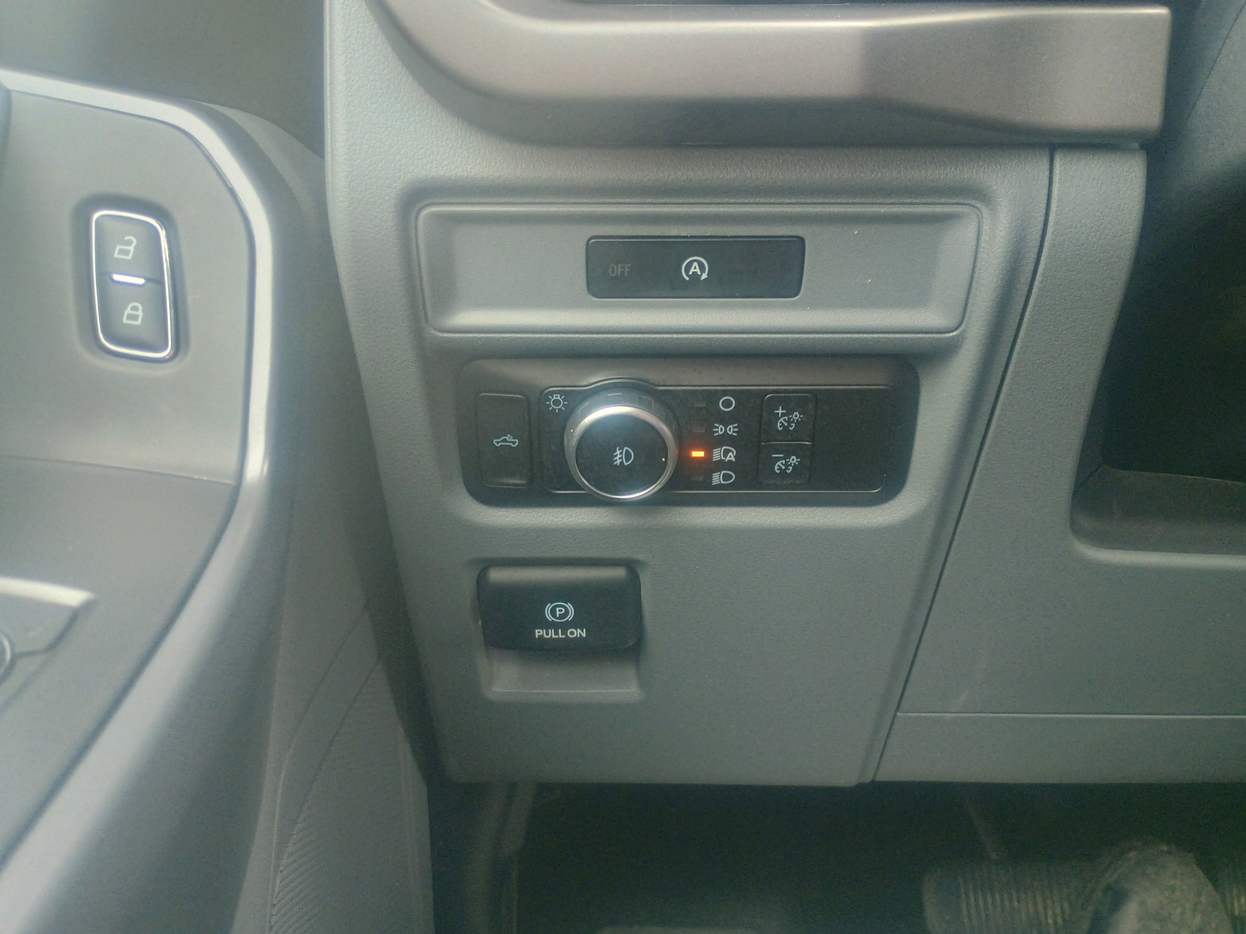 Certified 2025 Ford F150 XLT w/ Equipment Group 301A Standard image 18