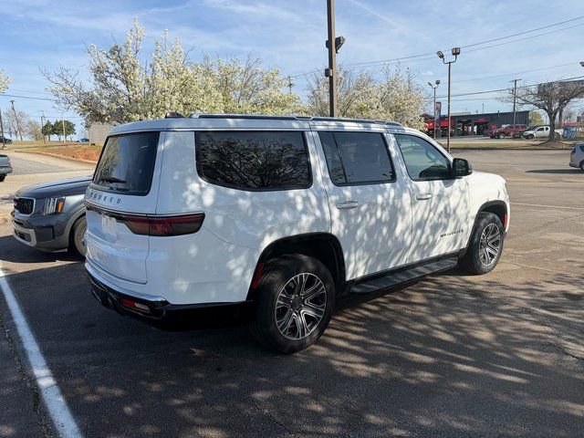 Used 2024 Jeep Wagoneer Series II w/ Flexible Seating Group image 2