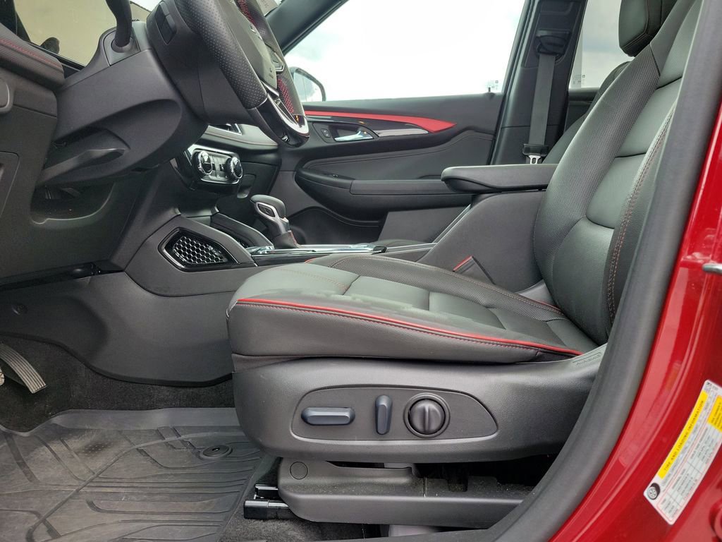 Used 2024 Chevrolet TrailBlazer RS w/ Convenience Package image 19