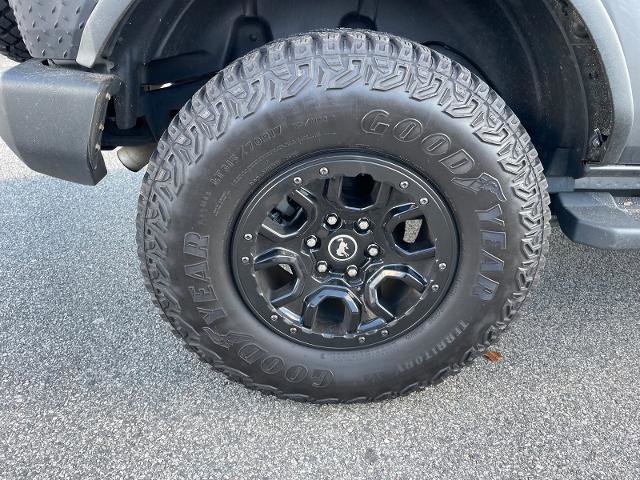 Certified 2021 Ford Bronco Outer Banks w/ Sasquatch Package image 21