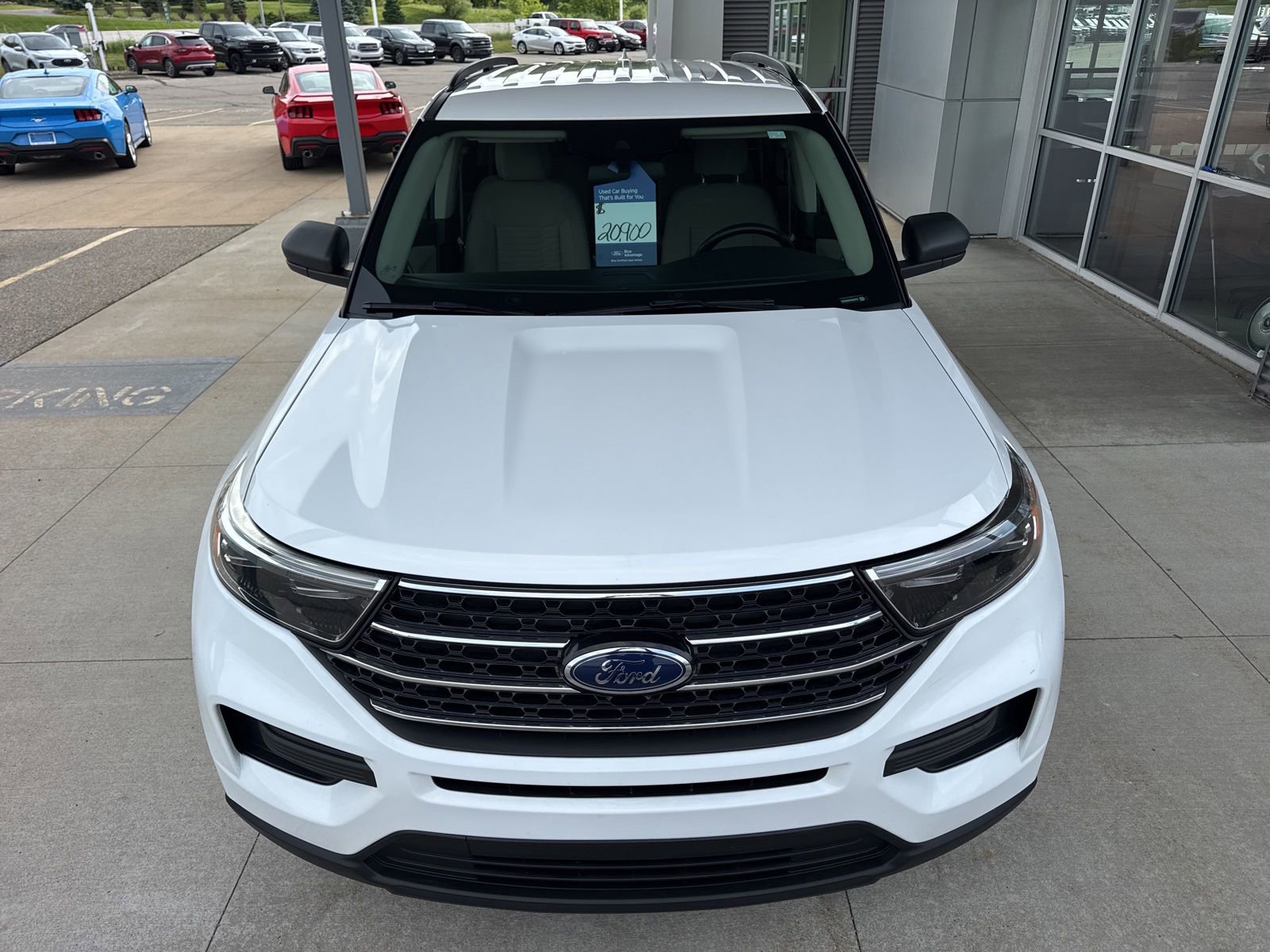 Certified 2020 Ford Explorer XLT w/ Comfort Package AWD/4WD image 12