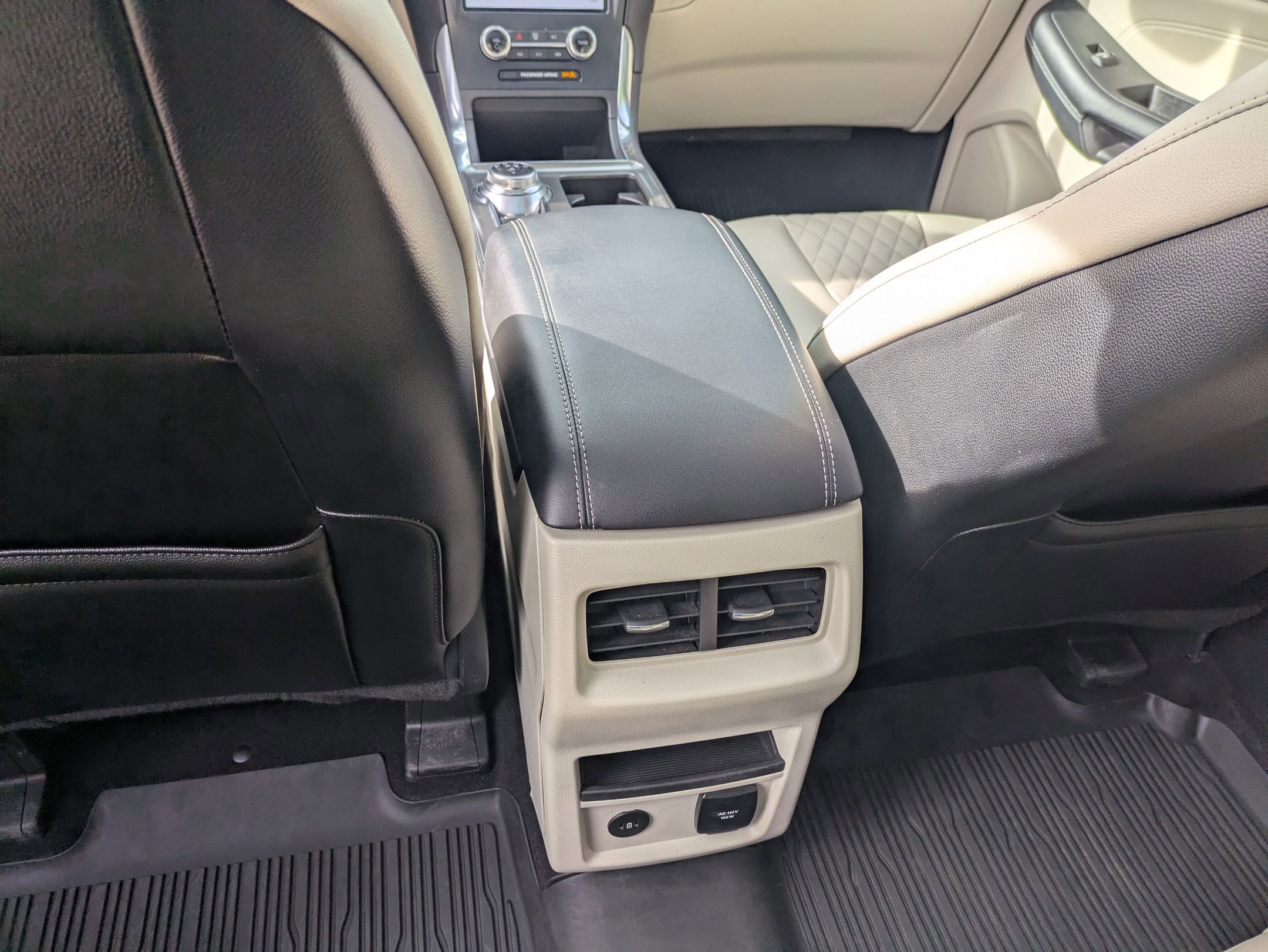 Certified 2023 Ford Edge Titanium image 32