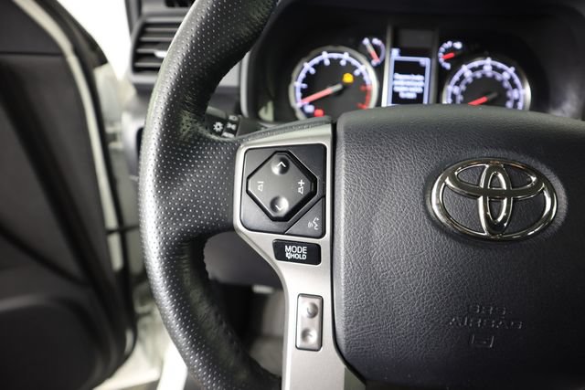 Used 2023 Toyota 4Runner Limited AWD/4WD image 44