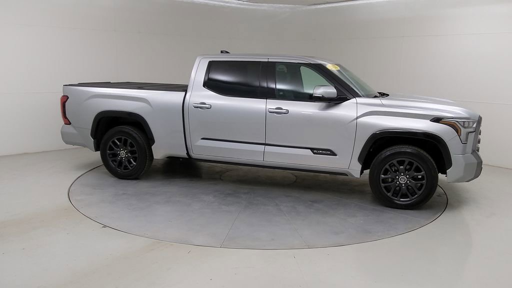 Used 2022 Toyota Tundra Platinum w/ Advanced Package AWD/4WD image 12