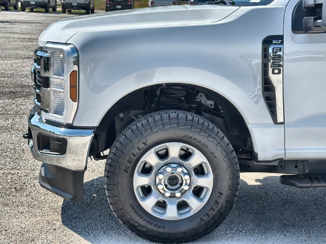 Certified 2024 Ford F250 XLT w/ FX4 Off-Road Package AWD/4WD image 10