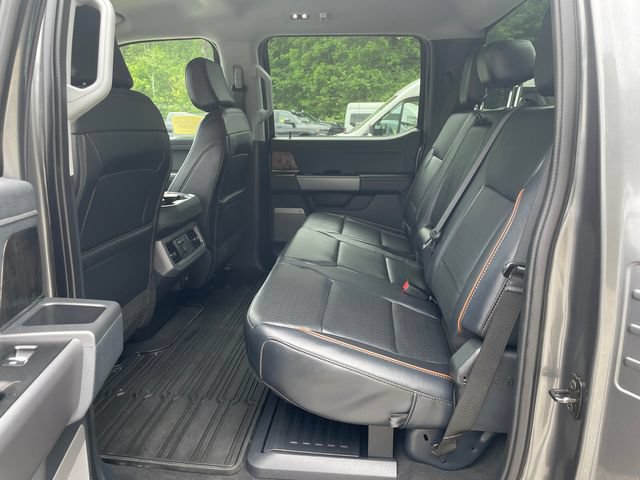 Certified 2025 Ford F350 Lariat w/ Black Appearance Package AWD/4WD image 17