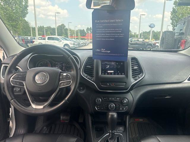 Used 2019 Jeep Cherokee Latitude Plus FWD image 23