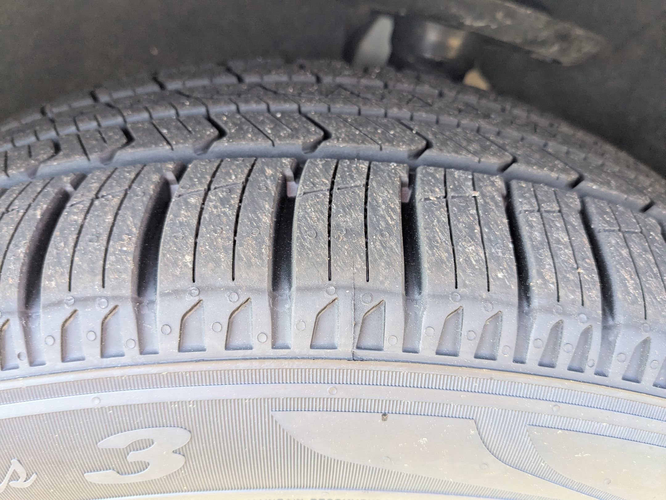 Used 2024 Chrysler Pacifica Touring-L w/ S Appearance Package image 11