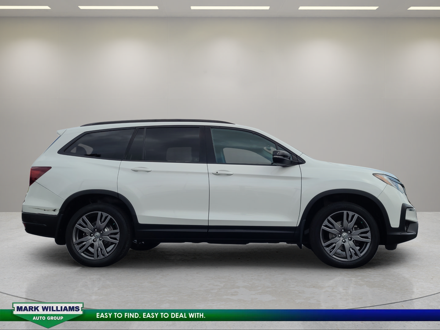 Used 2022 Honda Pilot Sport image 2