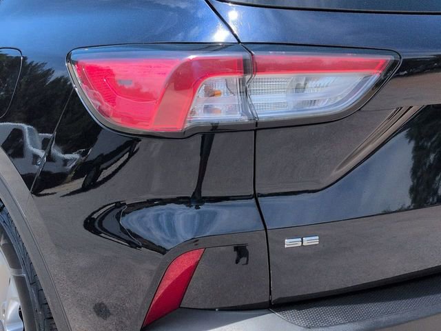 Certified 2021 Ford Escape SE FWD image 14