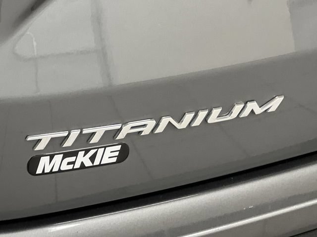 Certified 2024 Ford Edge Titanium AWD/4WD image 18