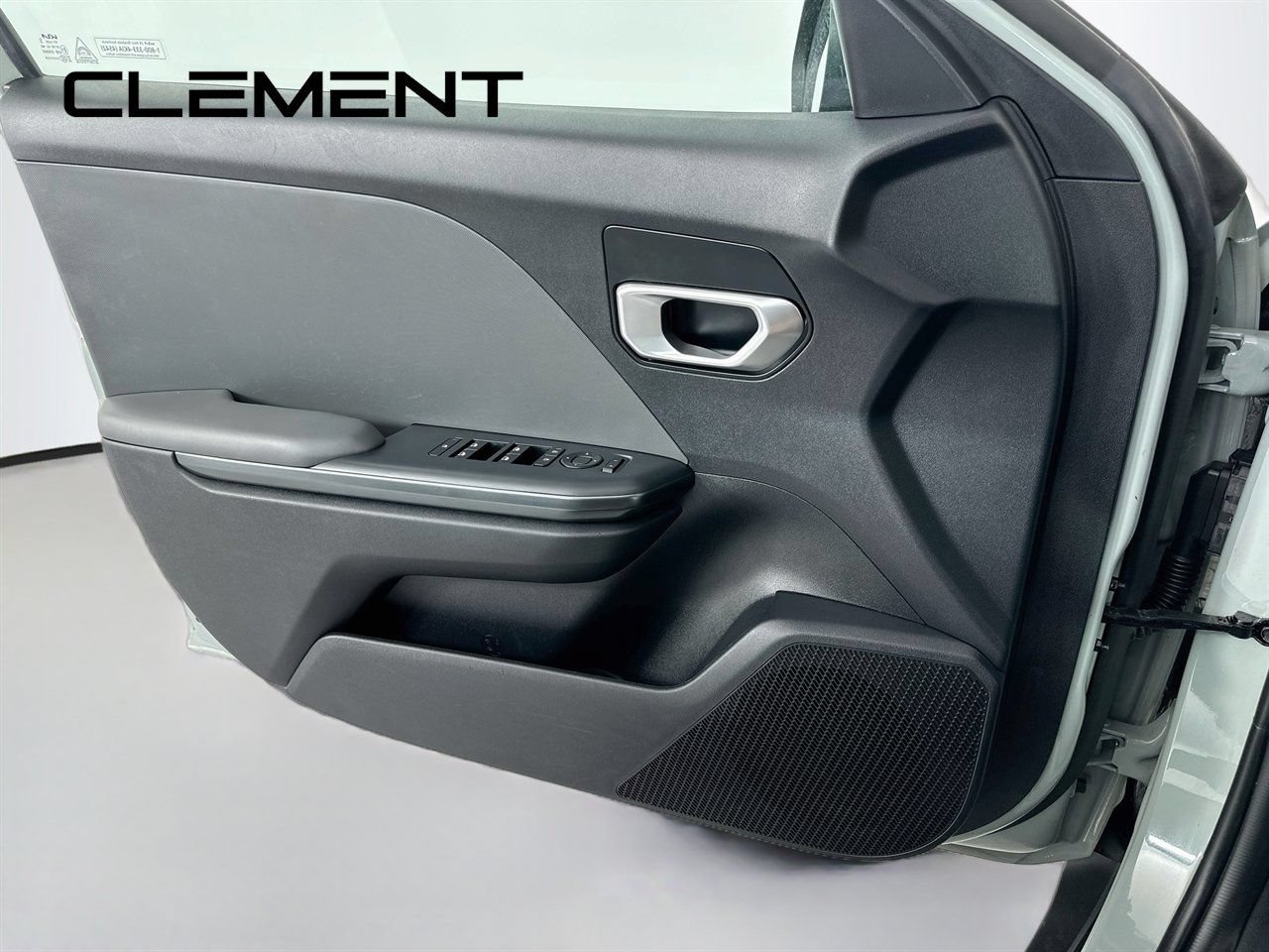 Used 2025 Kia K4 FWD image 26