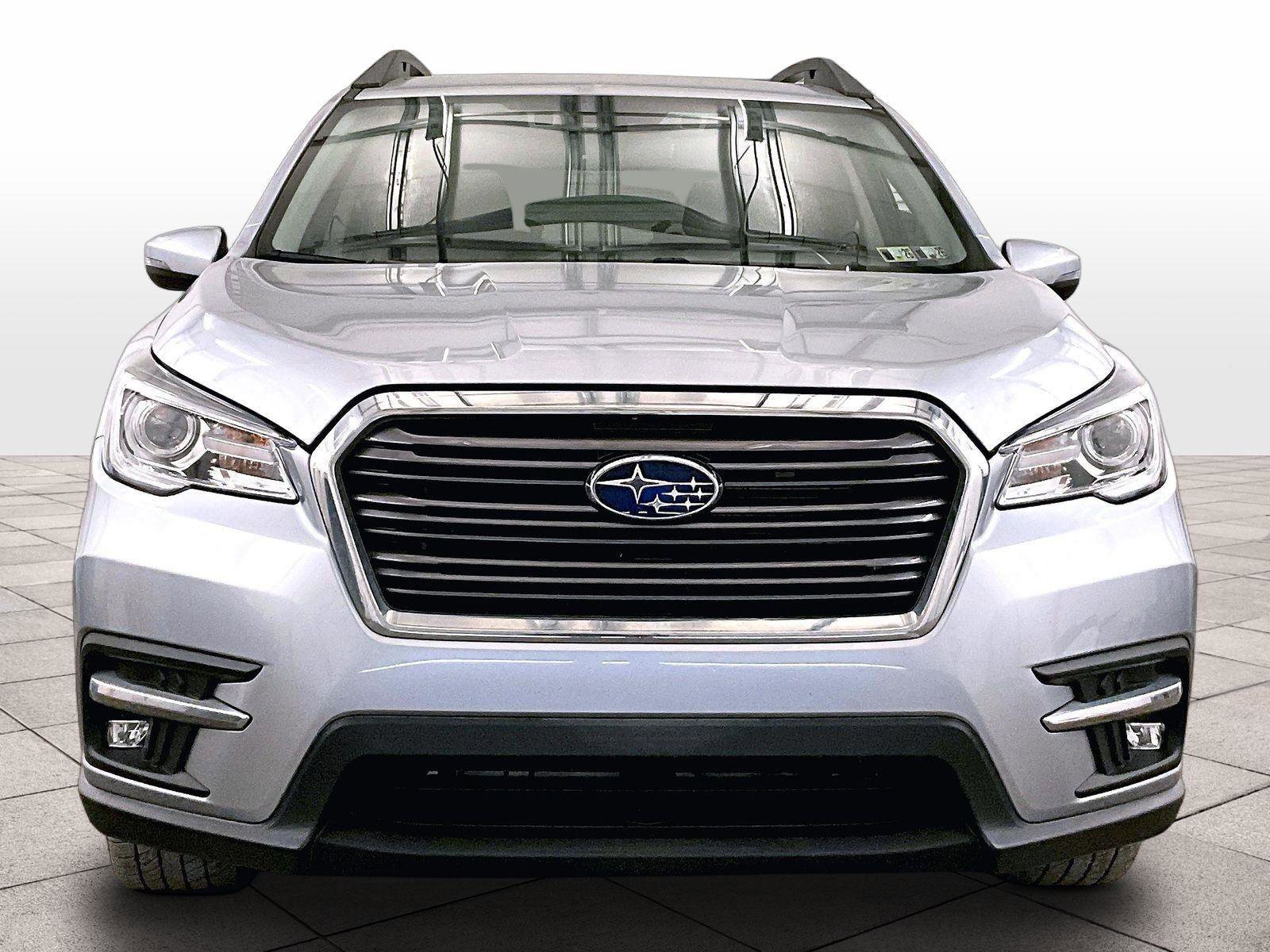 Used 2020 Subaru Ascent Limited w/ Popular Package #2 AWD/4WD image 3
