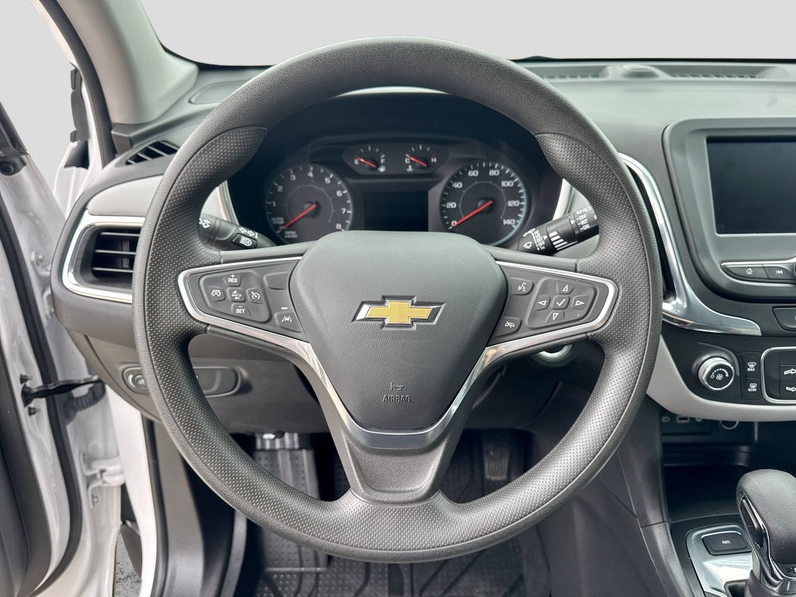 Used 2023 Chevrolet Equinox LS w/ LPO, Floor Liner Package AWD/4WD image 26