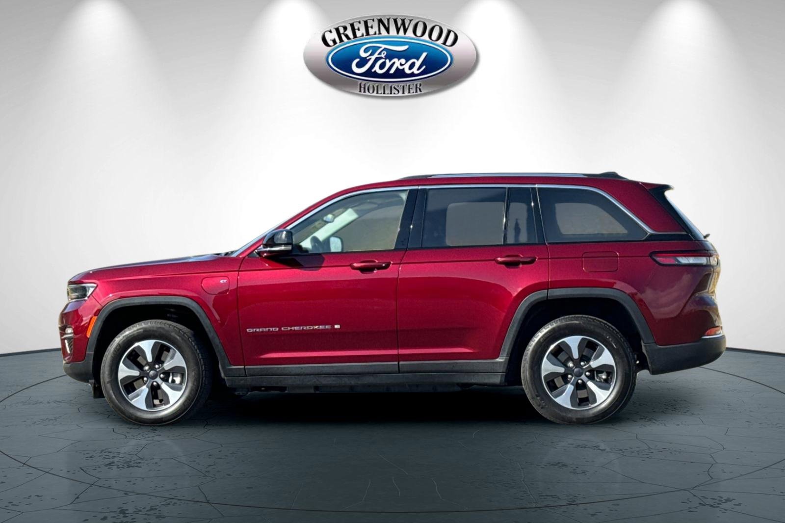 Used 2023 Jeep Grand Cherokee 4WD 4xe image 7