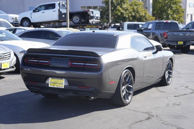 Used 2021 Dodge Challenger R/T w/ Blacktop Package image 3