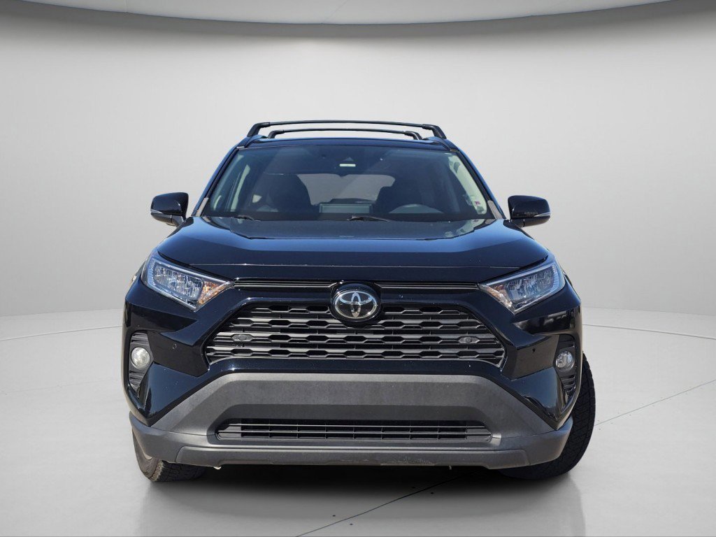 Used 2019 Toyota RAV4 XLE Premium w/ Advanced Technology Package image 9