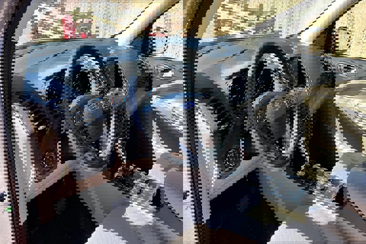 Certified 2019 Ford Escape SE image 20